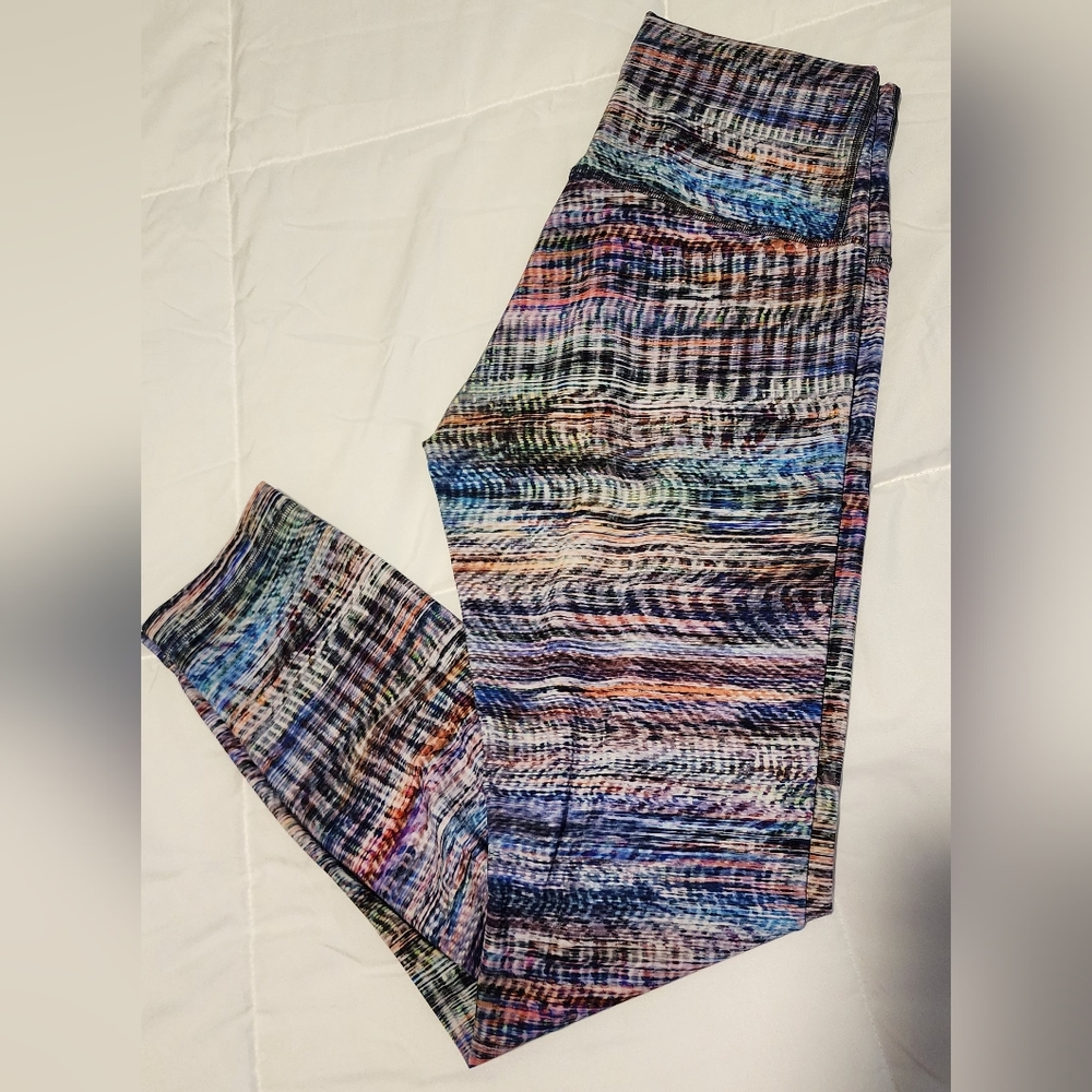 Lululemon wunder under tights